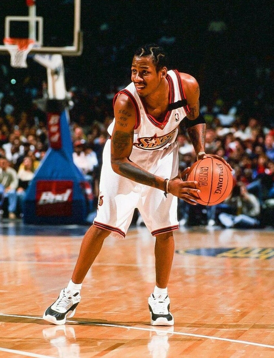Allen Iverson Philadelphia 76ers UNSIGNED 8X10 Photo (C) | eBay