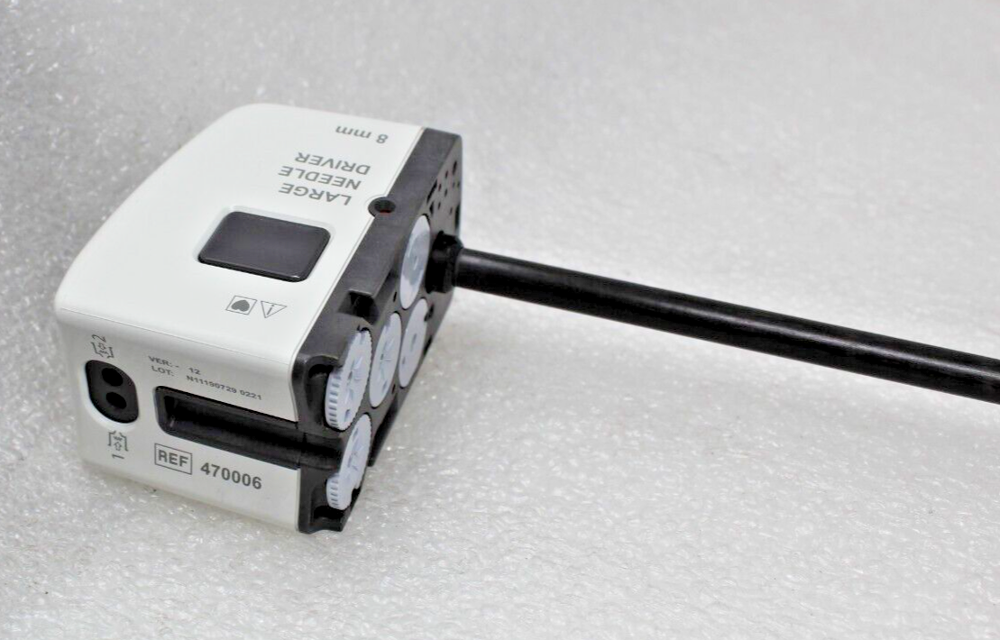 Davinci『「1」』 INTUITIVE Surgical 470006 Da Vinci Xi EndoWrist 8mm Large Needle