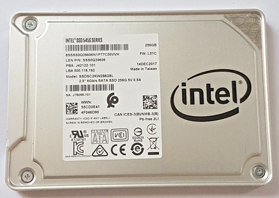 256 GB SATA-III Intel SSD 545s Series SSDSC2KW256G8 3D-NAND TLC 2.5" Festplatte