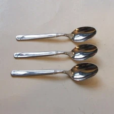 3 Aeria Inox 18/10 Stainless Steel 5 Inch Spoons A3E1