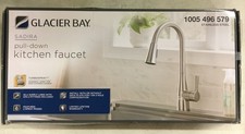 Glacier Bay Sadira Single-Handle Pull-Down Sprayer Kitchen Faucet - Stainless
