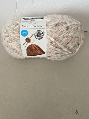 New Loops & Threads Cozy Wool Tweed Yarn Winter White 418 Yards