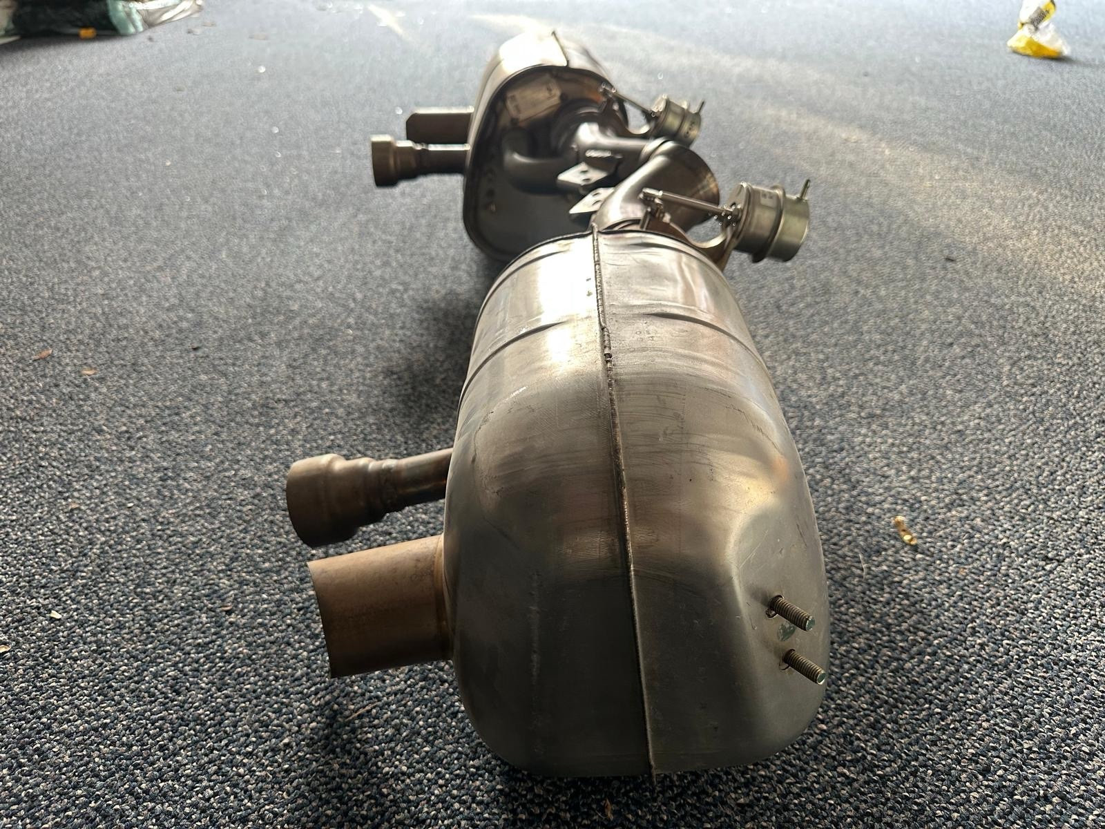 Ferrari F12 or TDF Muffler with Bypass Flaps. Excellent Condition - OEM