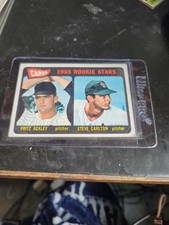 Top 10 Steve Carlton Baseball Cards 32