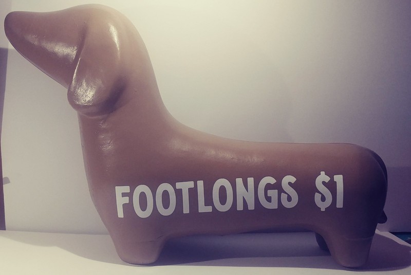 3D WEENIE DOG STORE SIGN,HOTDOGS,FOOTLONGS  $1.00 ,LARGE 21" LONG, FREE SHIPPING