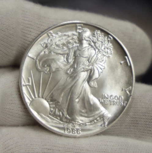 1986 US Silver Eagle $1 Nice Unc Key Date First Year