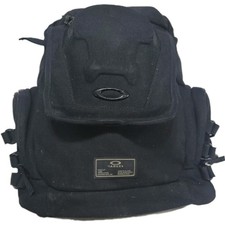 Rare Oakley Icon Backpack Blackout 921431-02E FW18 Hard To Find