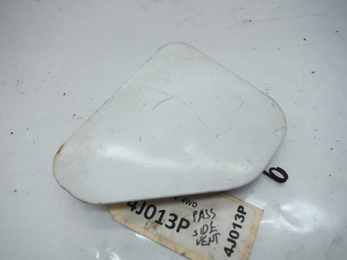 1972 TOYOTA FJ 4WD M/T PASSENGER SIDE VENT OEM - Picture 4 of 9