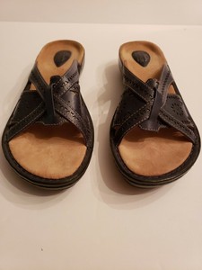 clarks shoes artisan collection