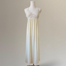 Vintage cream babydoll nightgown from Miss Elaine.