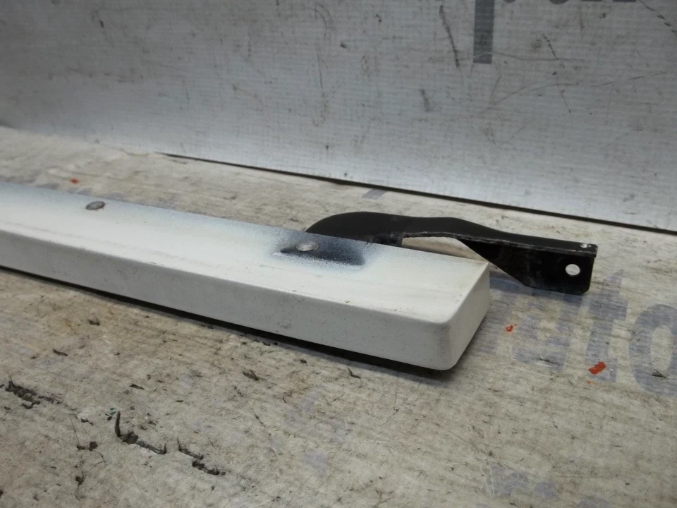 91-93 Cadillac Deville Fleetwood 60 especial moldura de enchimento para farol direito - Imagem 3 de 4