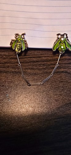 Vintage bee sweater guards