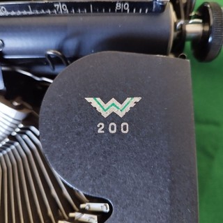 Historische Reiseschreibmaschine Continental „CONTI“ 200 selten!