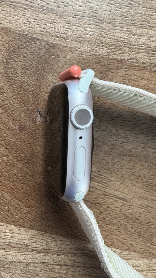 Apple Watch Series 9 41 mm solo GPS - oro rosa Foto 4 de 4