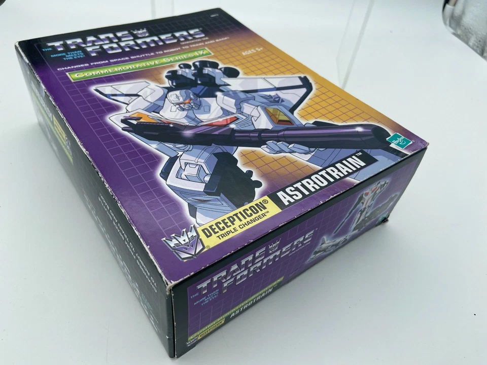 Transformers G1 2002 Astrotrain commemorative autobot MIB hasbro - Image 3 of 4