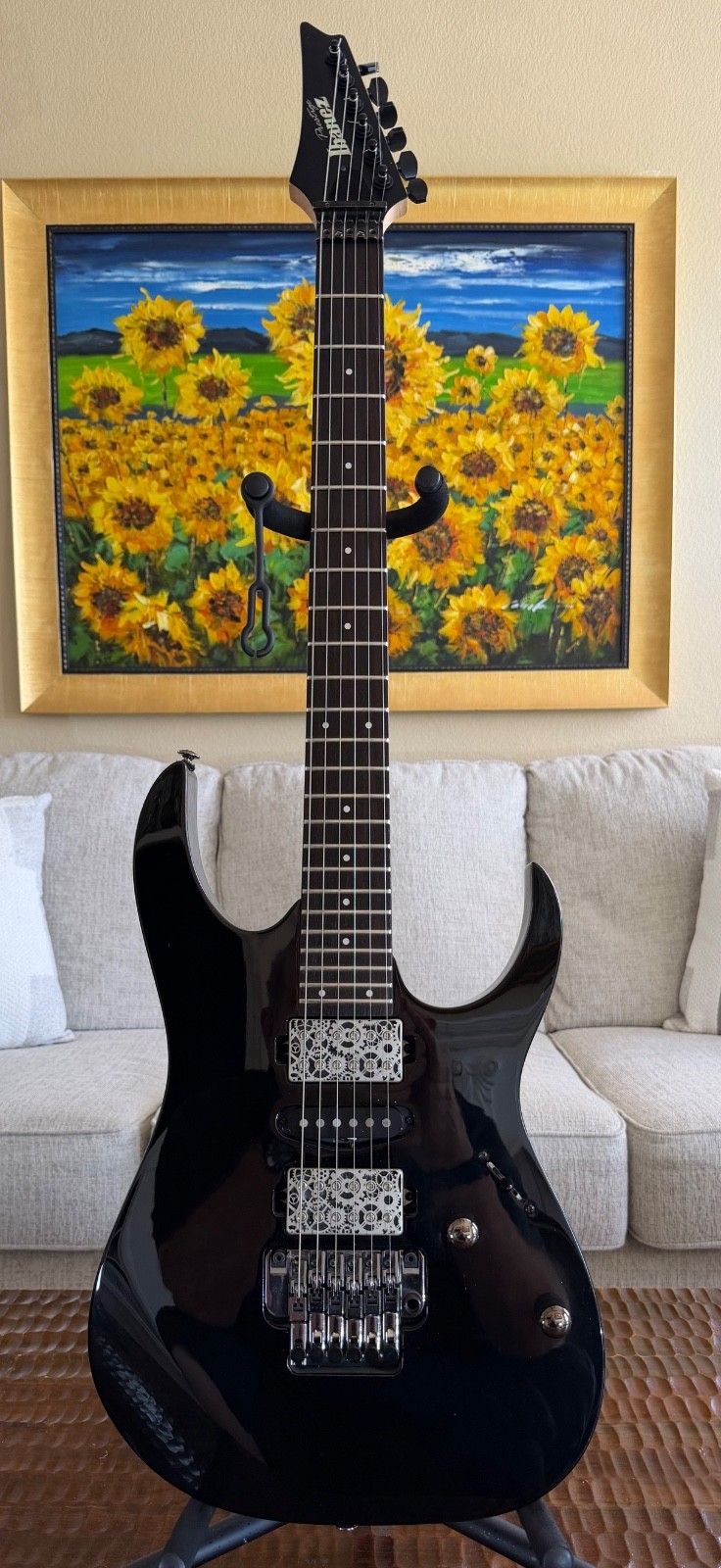 Ibanez Ibanez RG1570-BK J Custom Prestige Guitar