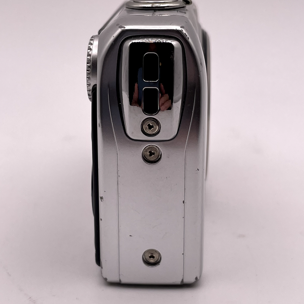 Fujifilm FinePix F40FD 8.3MP Digital Camera – Silver - Working