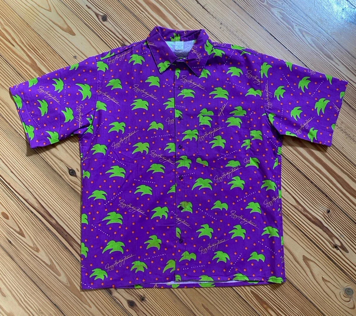 Vintage New Orleans Jazz Fest 1991 Hawaiian Shirt T-Shirt M/L Rare & Unworn
Opens in a new window or