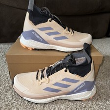 Adidas Terrex Free Hiker 2 Women's Size 10 Athletic Shoes HP7498 Boost Ultra NEW