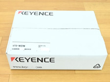 New Keyence VT5-W07M Touch Panel Display VT5W07M Widescreen Monochrome In Box
