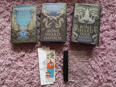 Fairyloot Drowning Empire Bone Shard Daughter Andrea Stewart signed illumicrate