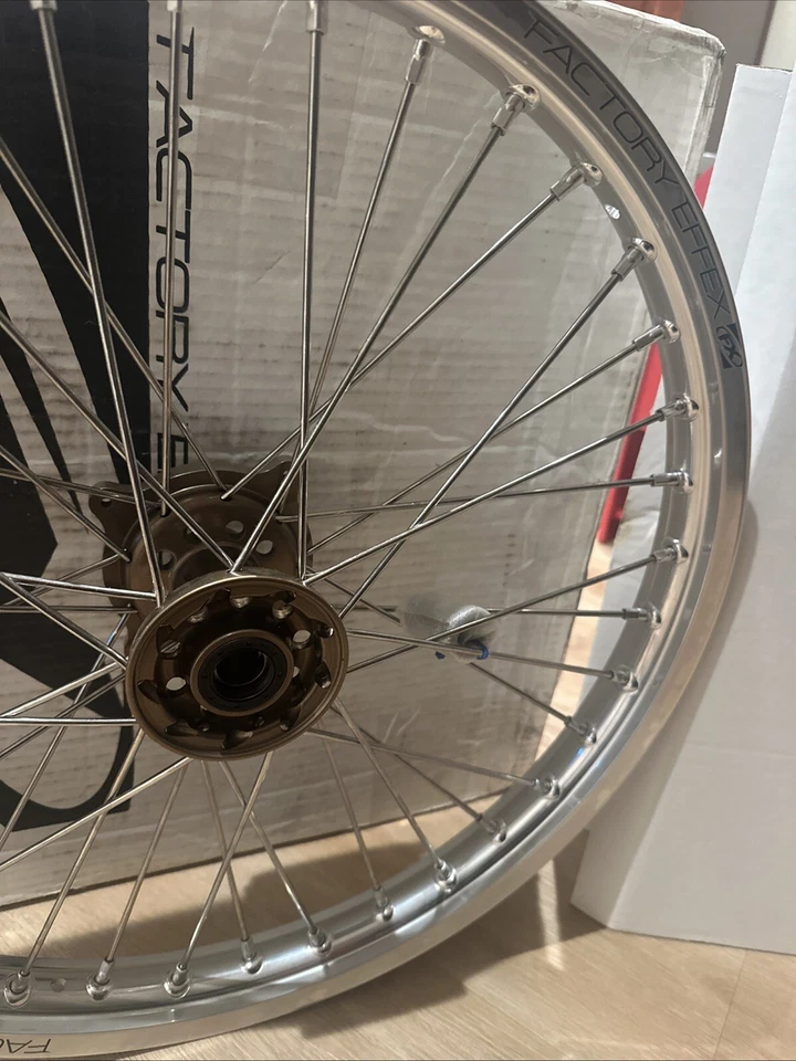 factory effex wheels front wheel 21" kx250-450f 06-11 silver rim W/Mag And Hub! - Image 2 of 4
