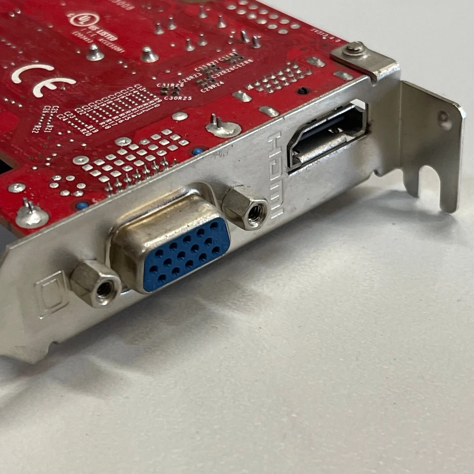 OEM NVIDIA GeFORCE GT720 2GB DDR3 PCI-e 2.1 x16 Graphics Card VGA + HDMI 00PC522 - Image 4 of 4