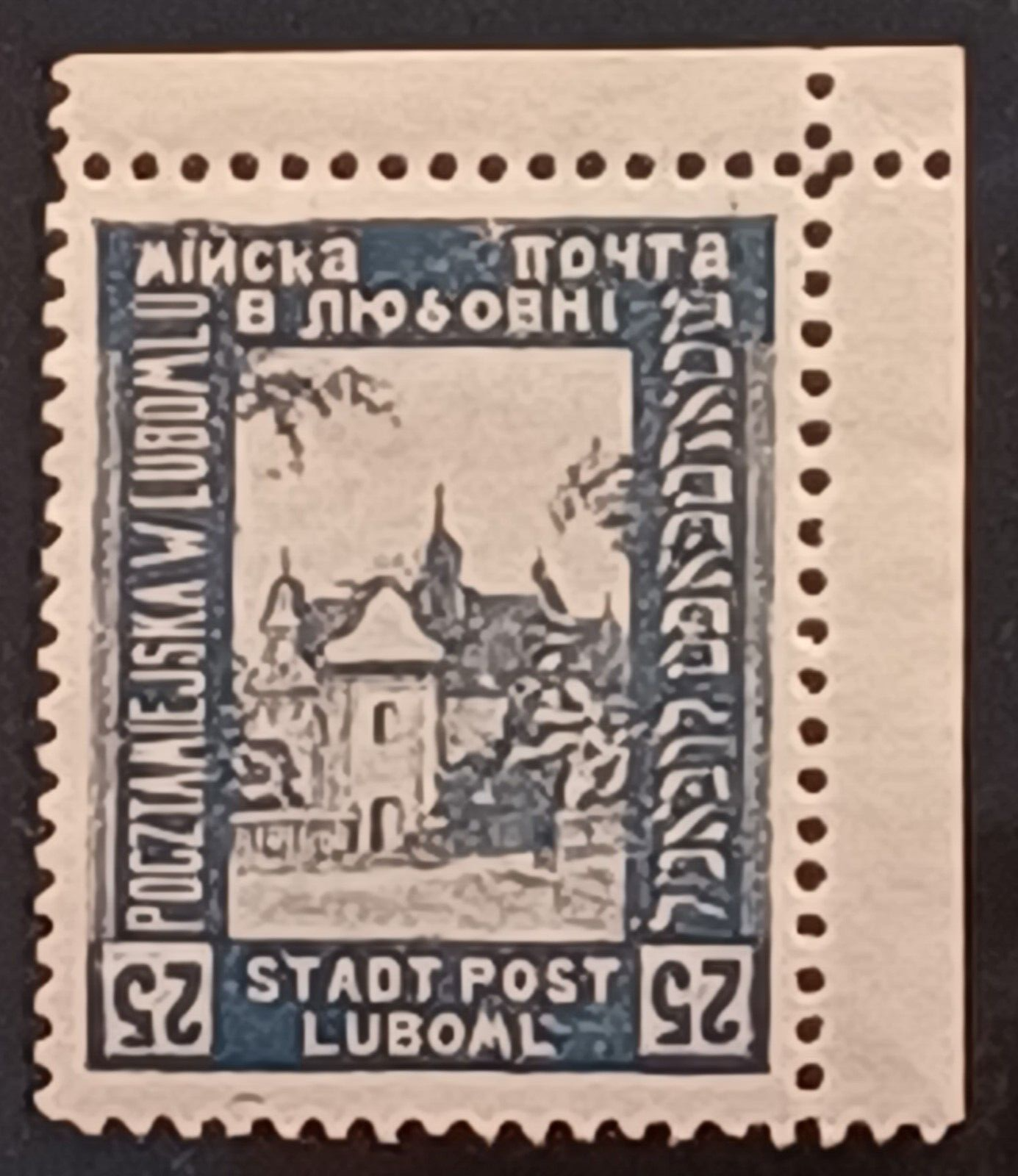 Foto 1 di 3