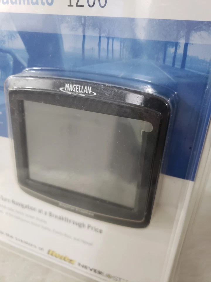 Magellan RoadMate 1200 Car Portable GPS Auto Navigation Hertz Never Lost New  - Image 3 of 4