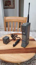 Rare Vintage Nokia P-30A  Thick Brick Cellphone Powers Up - See Photos and Video