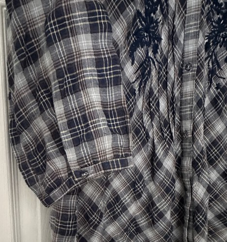 Zoe D. Top Womens M Cotton Blend Pintuck Top Blue Plaid Embroidered Western Boho - Picture 3 of 8