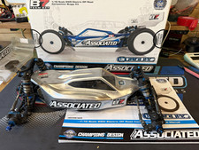 Team Associated RC10 B7 1:10 2WD Electric Off-Road Buggy