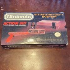 Authentic Vintage Nintendo NES Action Set Game Console Complete In Box Mint