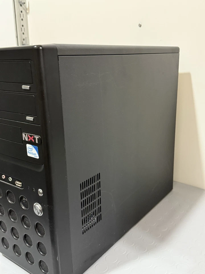 Pc NXT  Intel Pentium Dual Core E5300 Ram 2Gb MSI MS-7529 XP Prof SP3 2024 - Immagine 2 di 4