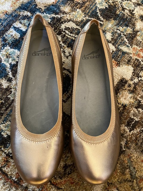 rose gold dansko