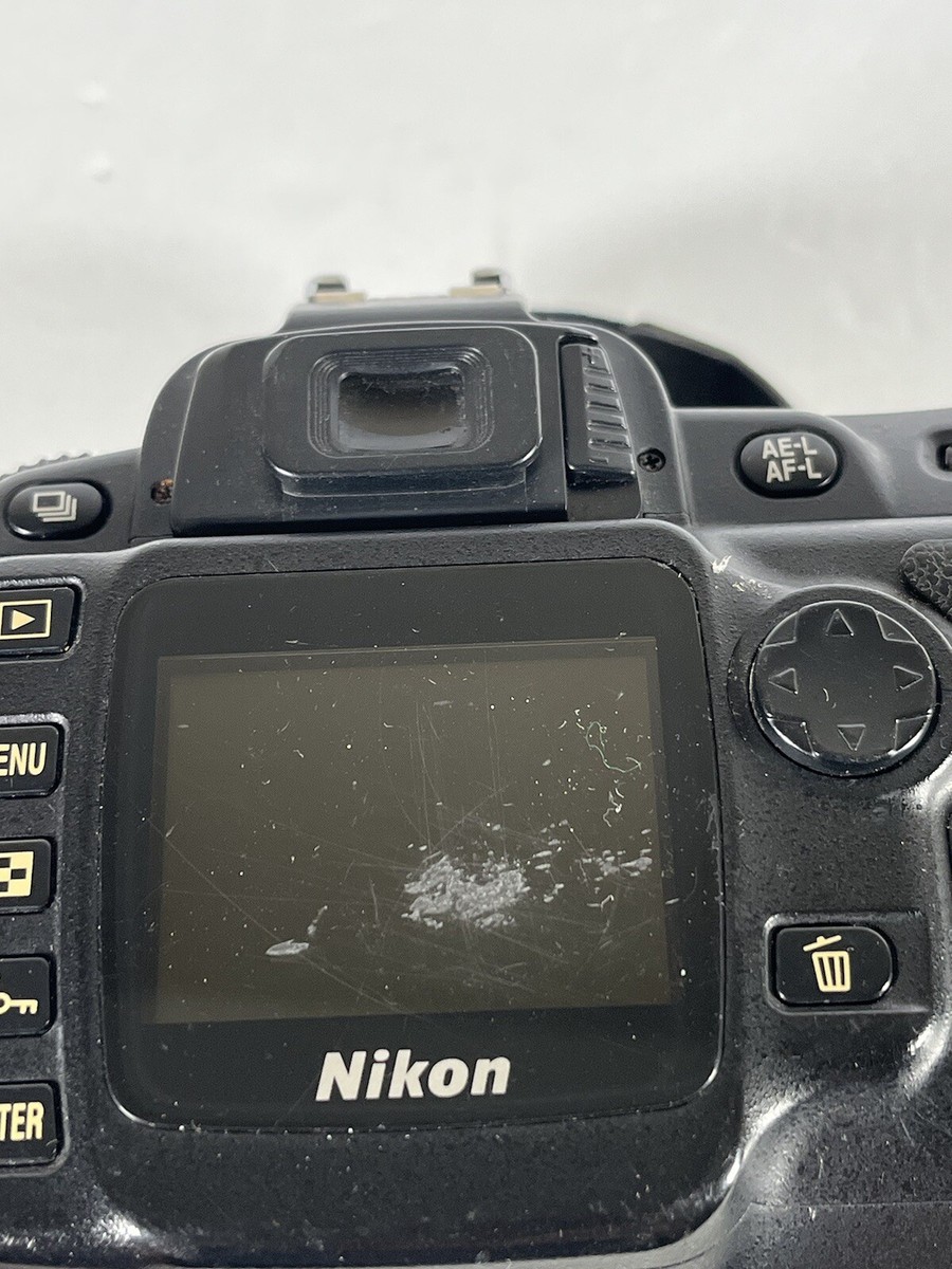 Nikon D50 Digital SLR Camera - Black AF-S 18-55 mm 1: 3.5 -5.6GII