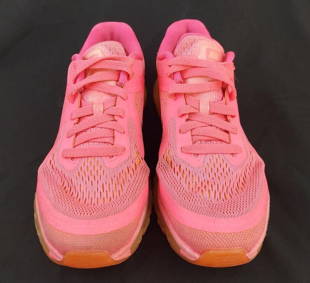 Pink cross sales training shoes