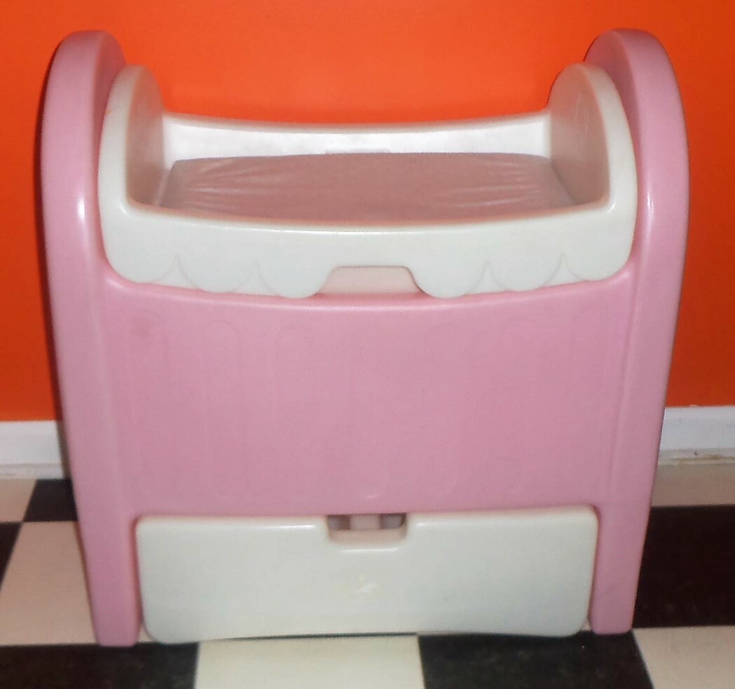 Vintage Little Tikes Baby Doll Changing Table Bassinet