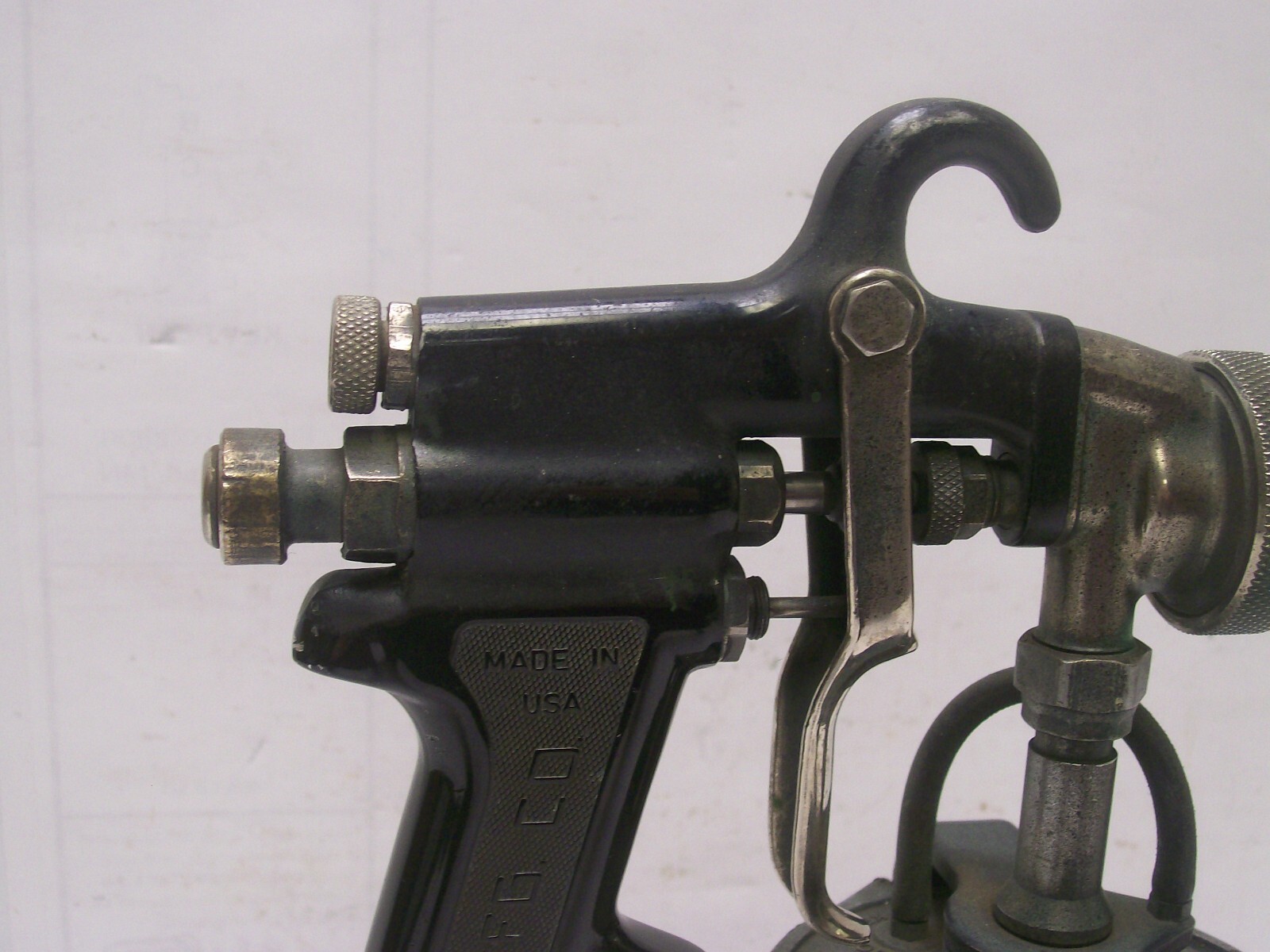 BINKS Model 7 Spray Gun with Cup & 36SD Paint Spray Nozzle UNTESTED