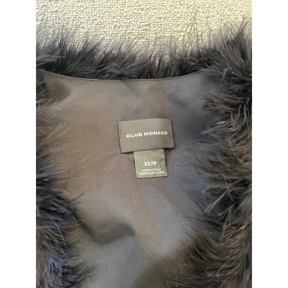 Club Monaco Womens XS Black Feather Vest Chic Outerwear Stylish - Image 3 of 4