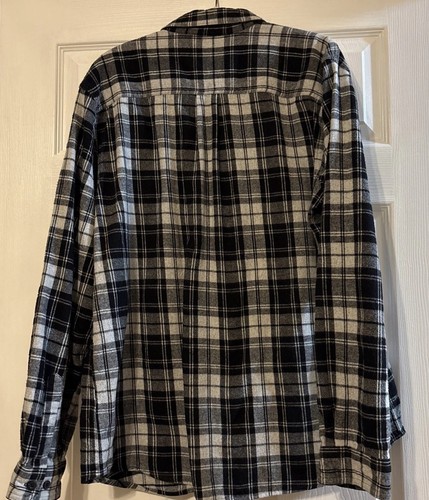 LL Bean Men Large Traditional Fit Flannel Shirt Black Gray Plaid VTG.Item 228061 - Picture 8 of 9