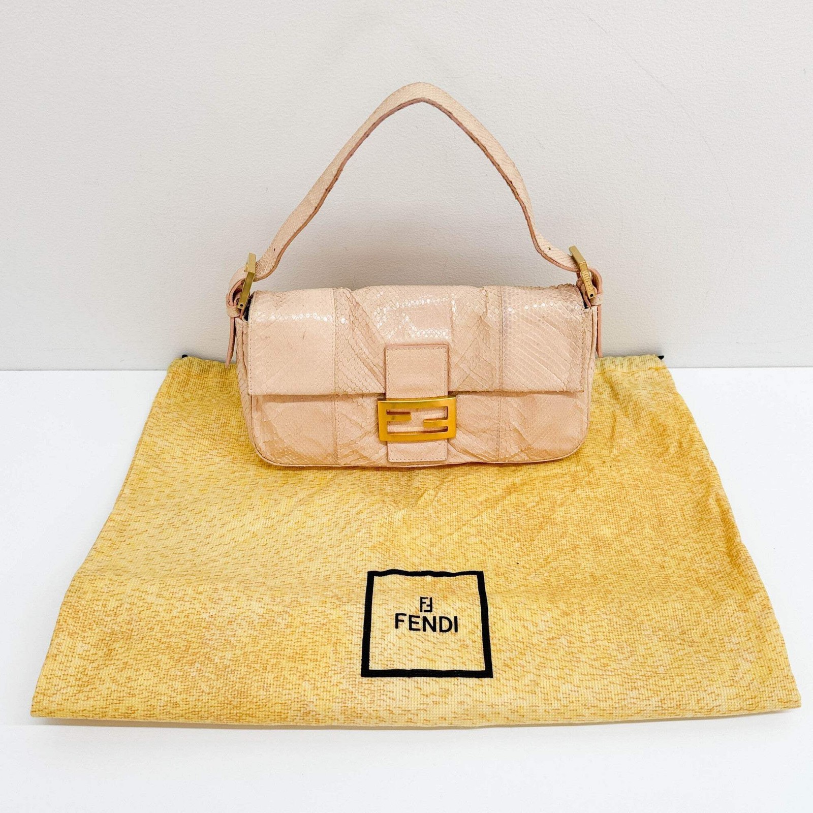 FENDI Baguette Light Pink Python Embossed Leather… - image 4