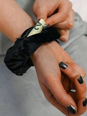 2 Pcs Velvet Scrunchie Hidden Pocket Secret Zipper Stash Compartment Hair Tie