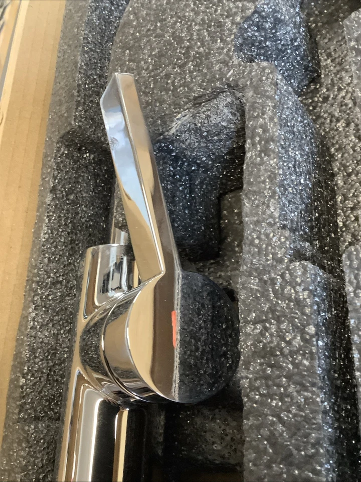 Torneira de cozinha Dorn Bracht alça única cromada 33826875-000010 G4 - Imagem 3 de 4