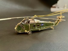 HMX 1- Presidential Helicopter Ornament. Gold...