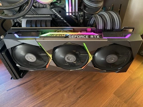 MSI GeForce RTX 3080 10GB LHR SUPRIM X – Eccellenti Prestazioni in 1440p e 4k