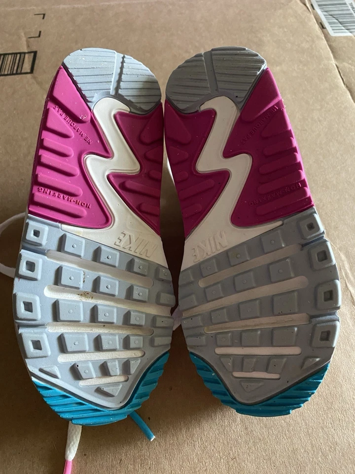 NIKE AIR MAX NIÑA BLANCO/MULTICOLOR AIR MAX 90 LTR SE 11C EXCELENTE ESTADO Foto 3 de 4