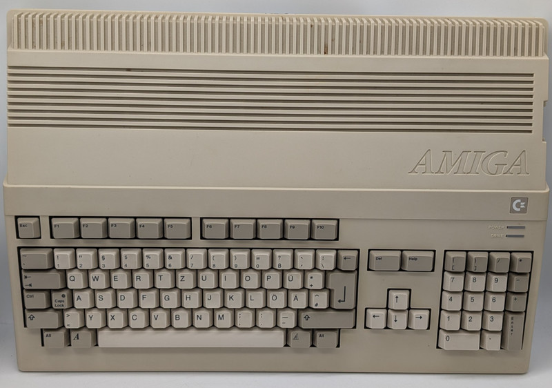 Amiga 500 Rev. 6 In Sealed Collectors Condition + Original Box + Accessories✅