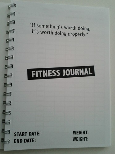 Fitness book journal workout tracker gym diary personal trainer tool 130 pages - Picture 2 of 5