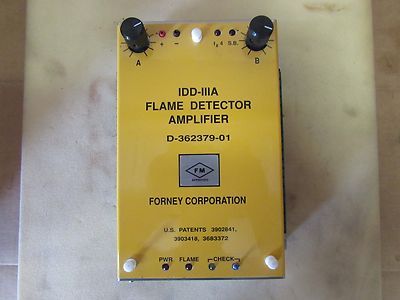 FORNEY IDD-IIIA FLAME DETECTOR AMPLIFIER D-362379-01 USED
